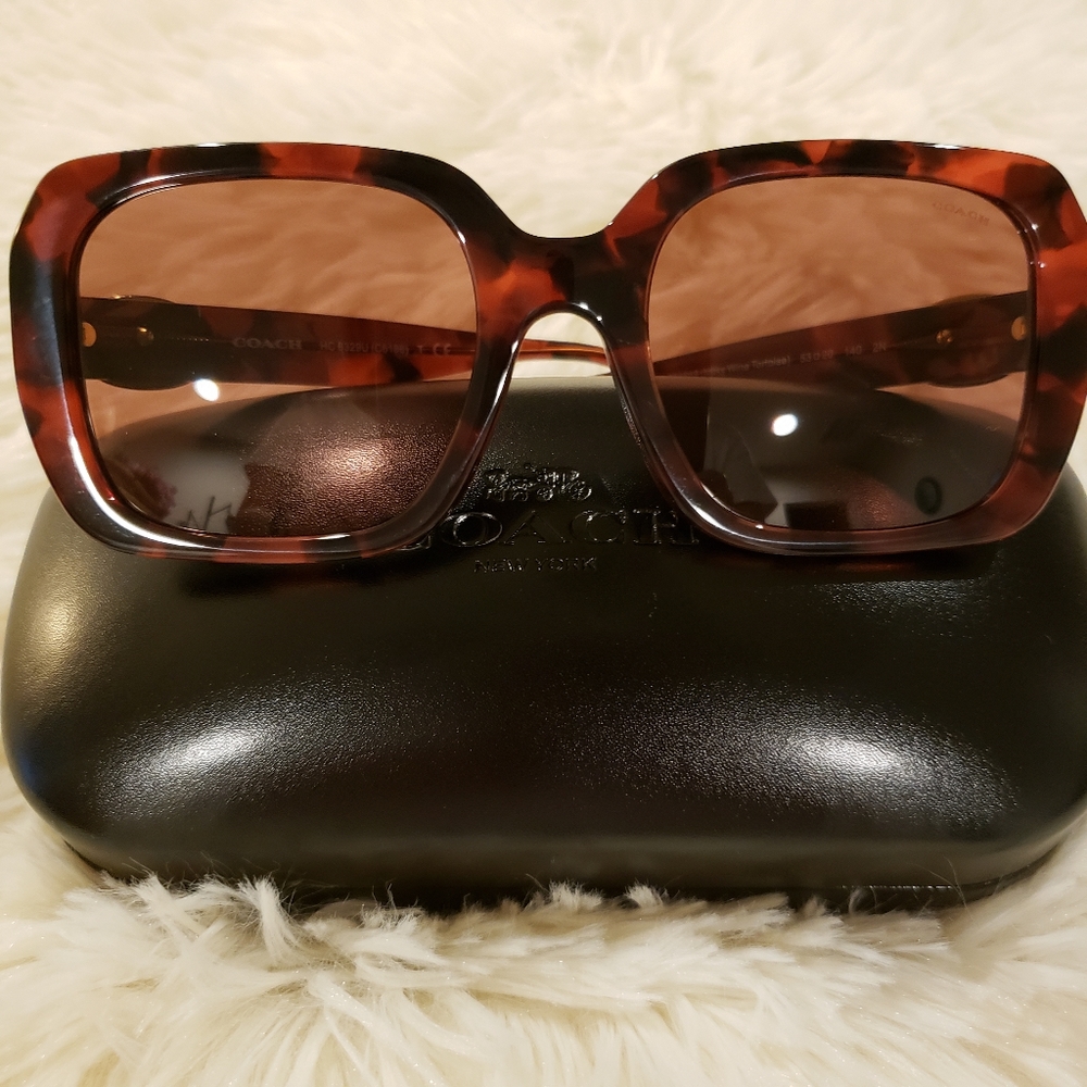 COACH Milky Wine Tortoise Oversized Rectangular Square Frame Sunglasses--NEW